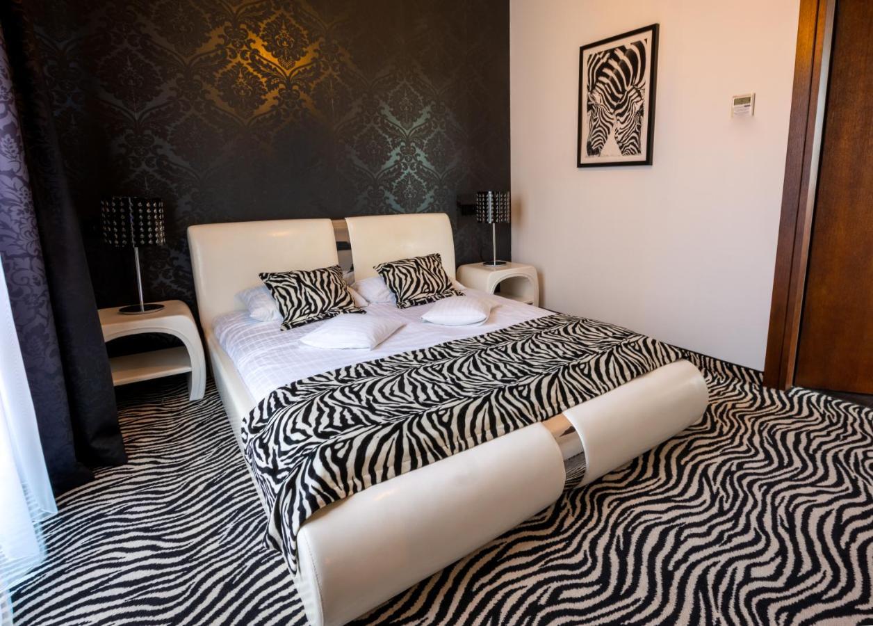 Hotel Atena Wedding, Business & Spa Ciechanów Zewnętrze zdjęcie