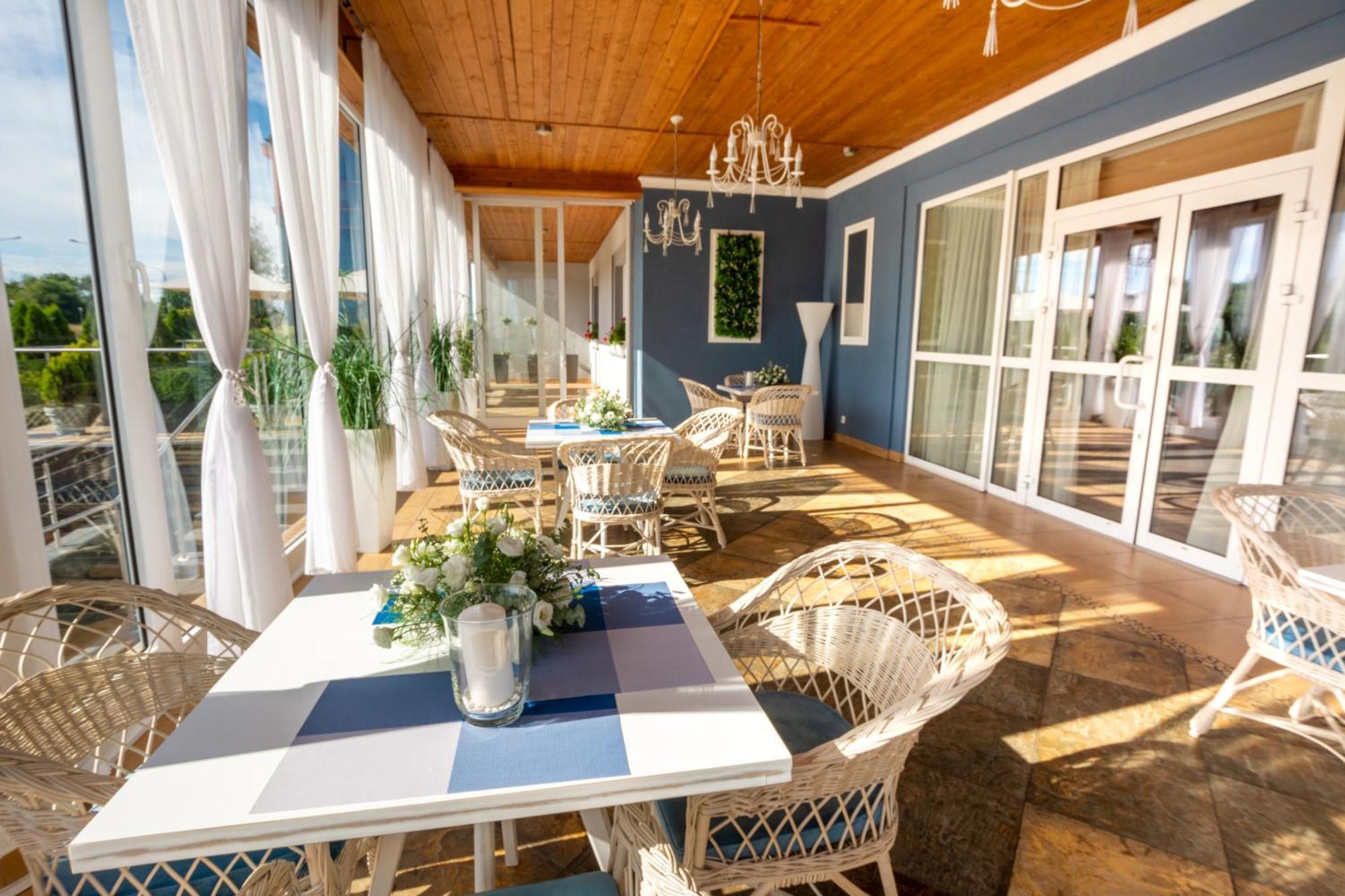 Hotel Atena Wedding, Business & Spa Ciechanów Zewnętrze zdjęcie